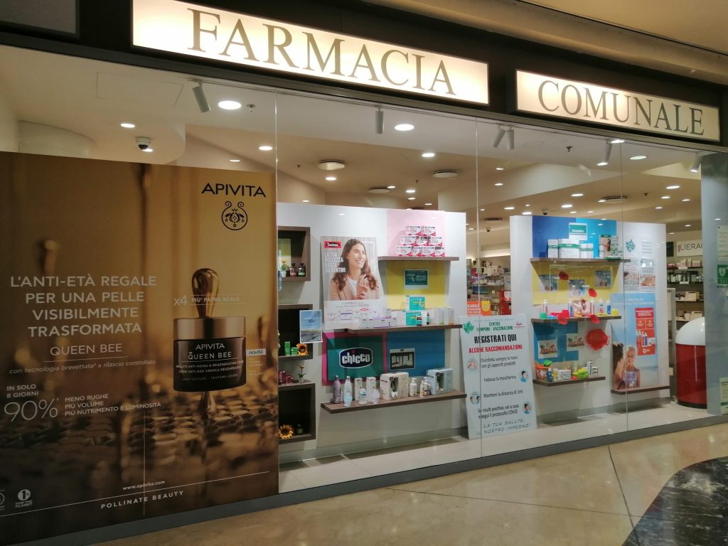 Clienti e farmacisti al centro: progetto di remise en forme per le Farmacie Comunali di Peschiera Borromeo, lay out commerciale, ricategorizzazione e comunicazione – Now Farmacia Clienti e farmacisti al centro: progetto di remise en forme per le Farmacie Comunali di Peschiera Borromeo, lay out commerciale, ricategorizzazione e comunicazione – Now Farmacia
