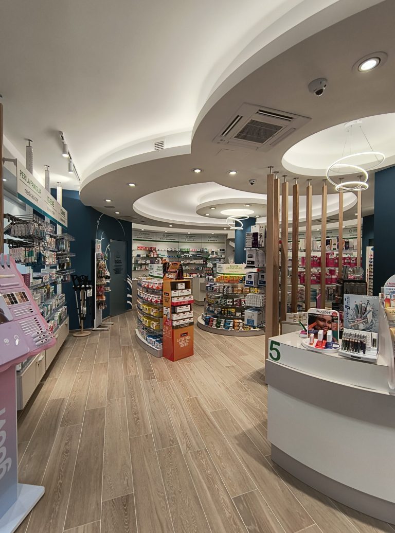 progetti di visual merchandising realizzati – Now Farmacia progetti di visual merchandising realizzati – Now Farmacia