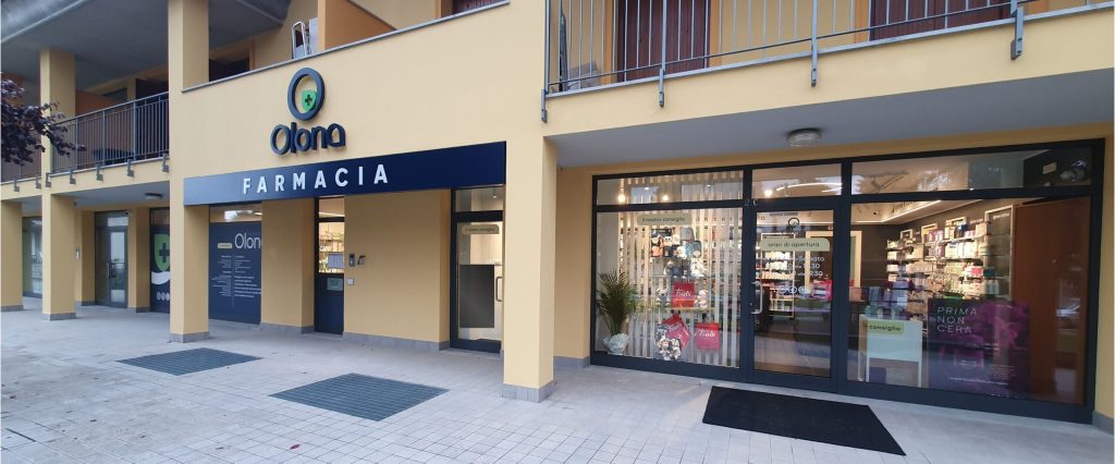 Farmacia Olona, Gornate Olona (VA) - Da 20 a 65 mq di area vendita. Progetto di Visual Merchandising, brand identity e comunicazione per un facile approccio ai category – Now Farmacia Farmacia Olona, Gornate Olona (VA) - Da 20 a 65 mq di area vendita. Progetto di Visual Merchandising, brand identity e comunicazione per un facile approccio ai category – Now Farmacia